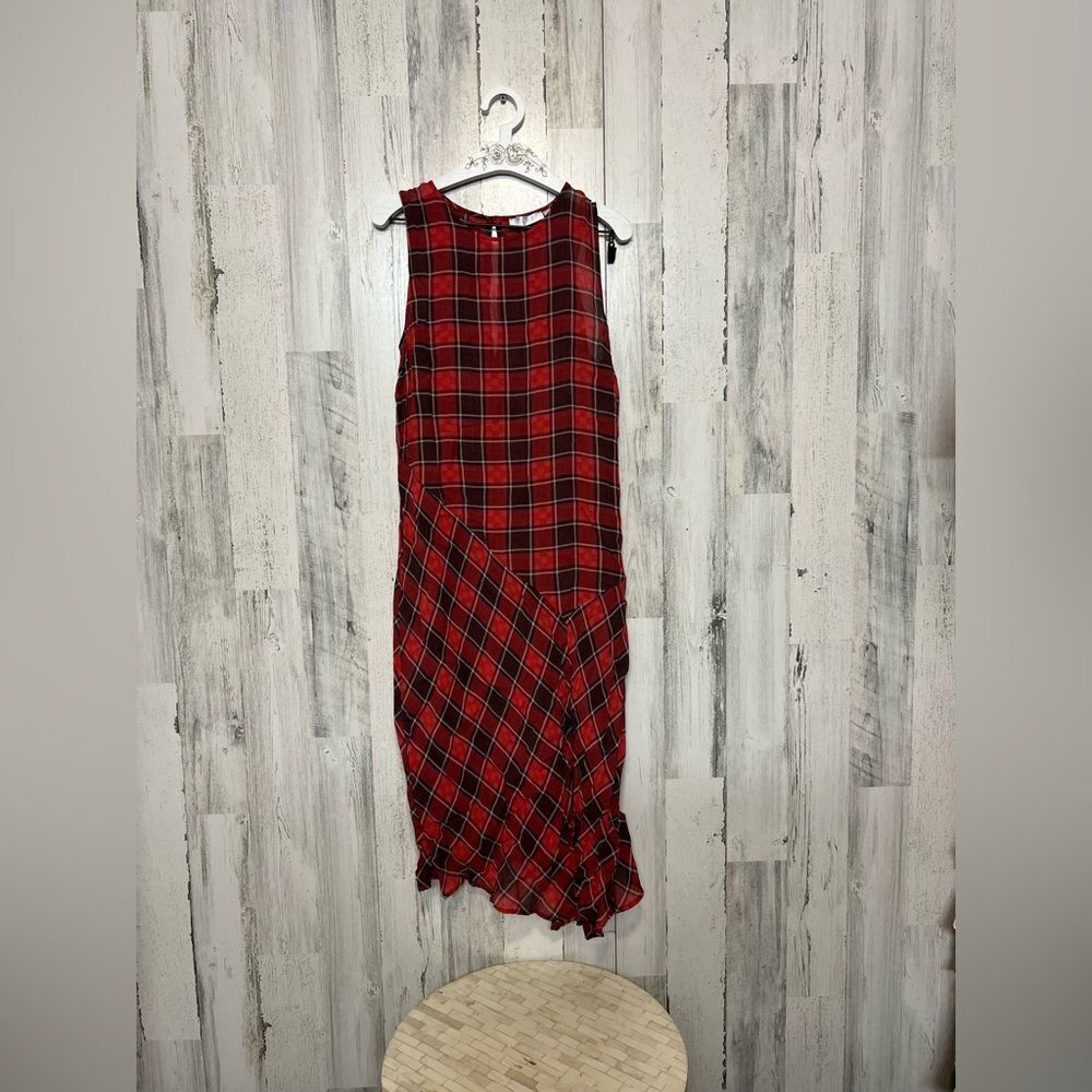 Cooper Red Plaid Sleeveless Dress Size M Asymmetrical Hem Casual Chic